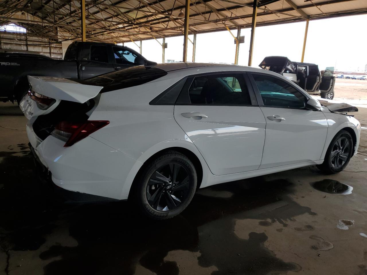 2021 HYUNDAI ELANTRA