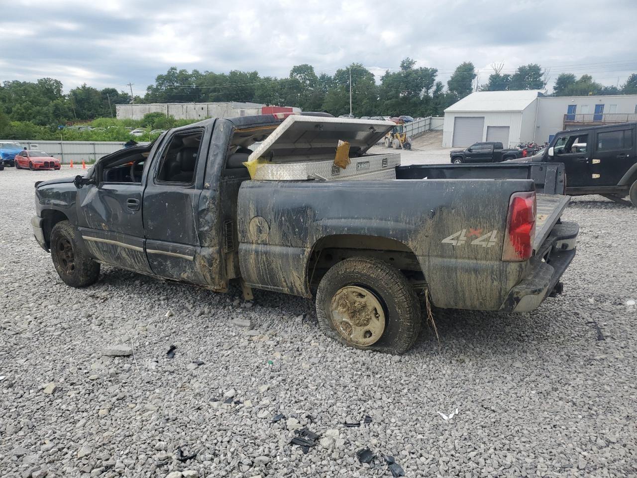 2003 CHEVROLET Silverado