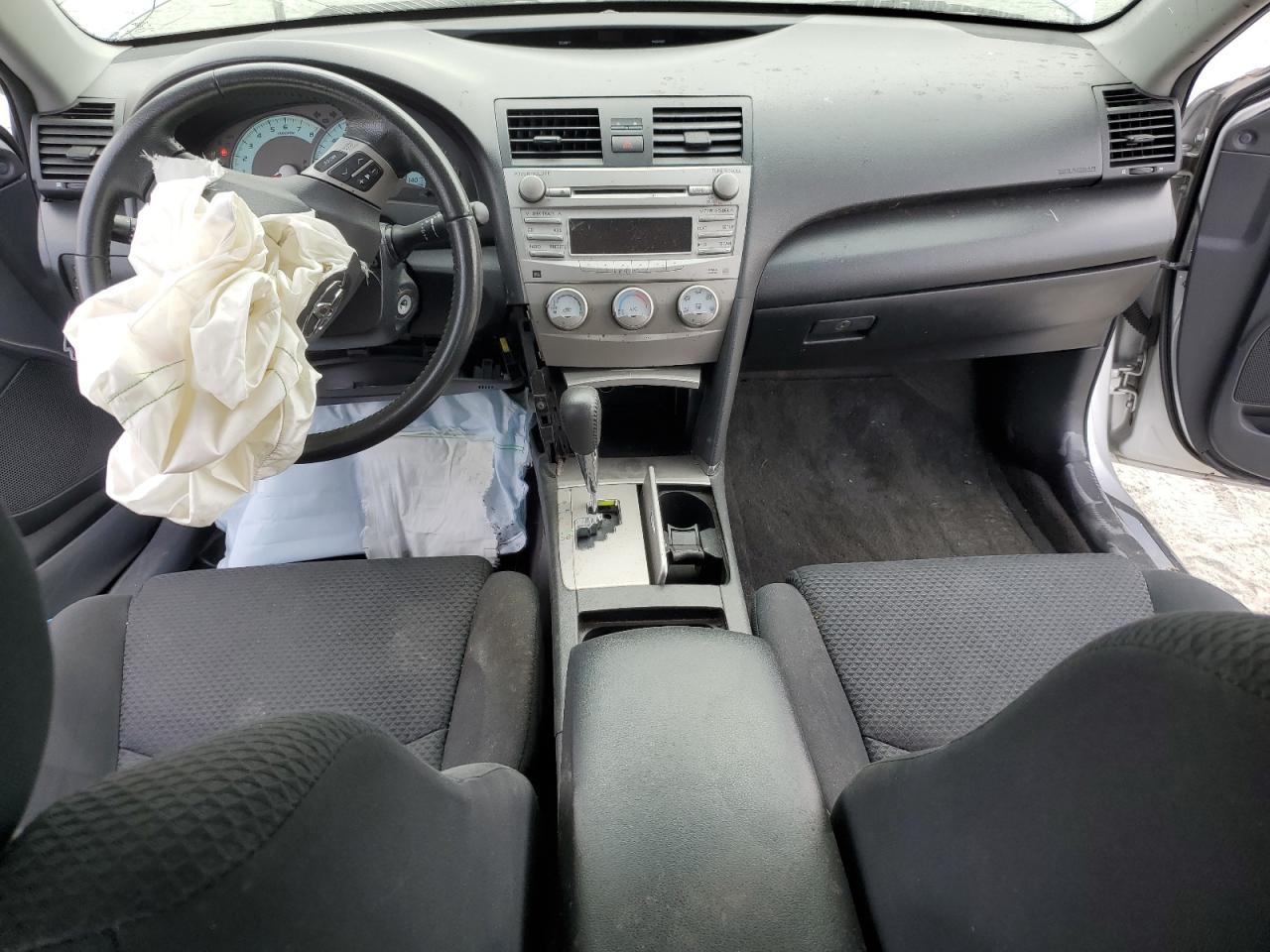 2010 TOYOTA CAMRY