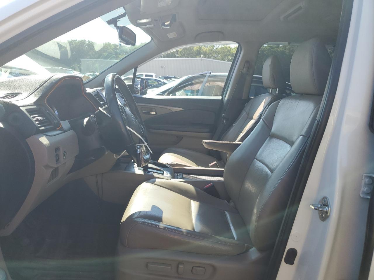 2017 HONDA PILOT