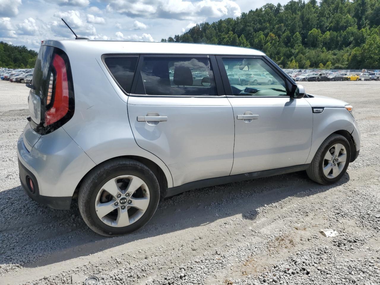 2017 KIA SOUL