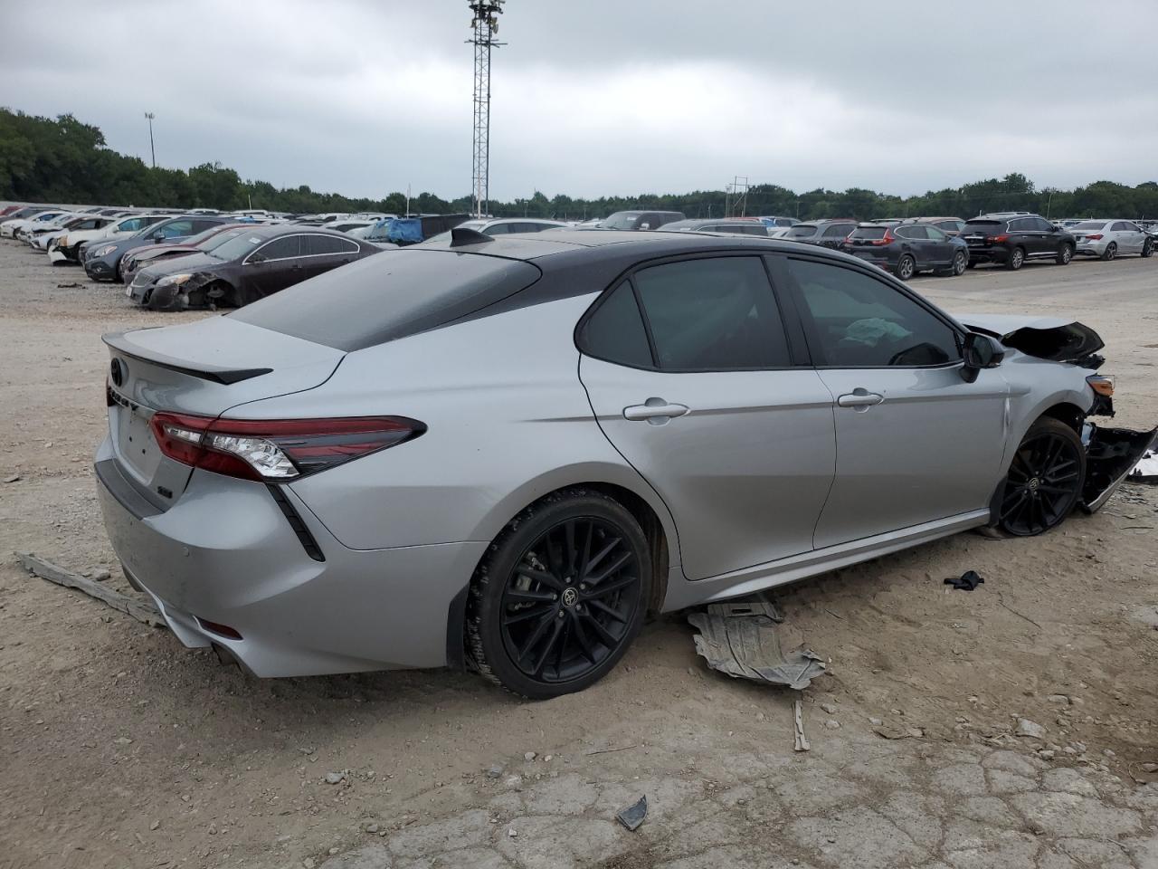 2022 TOYOTA CAMRY