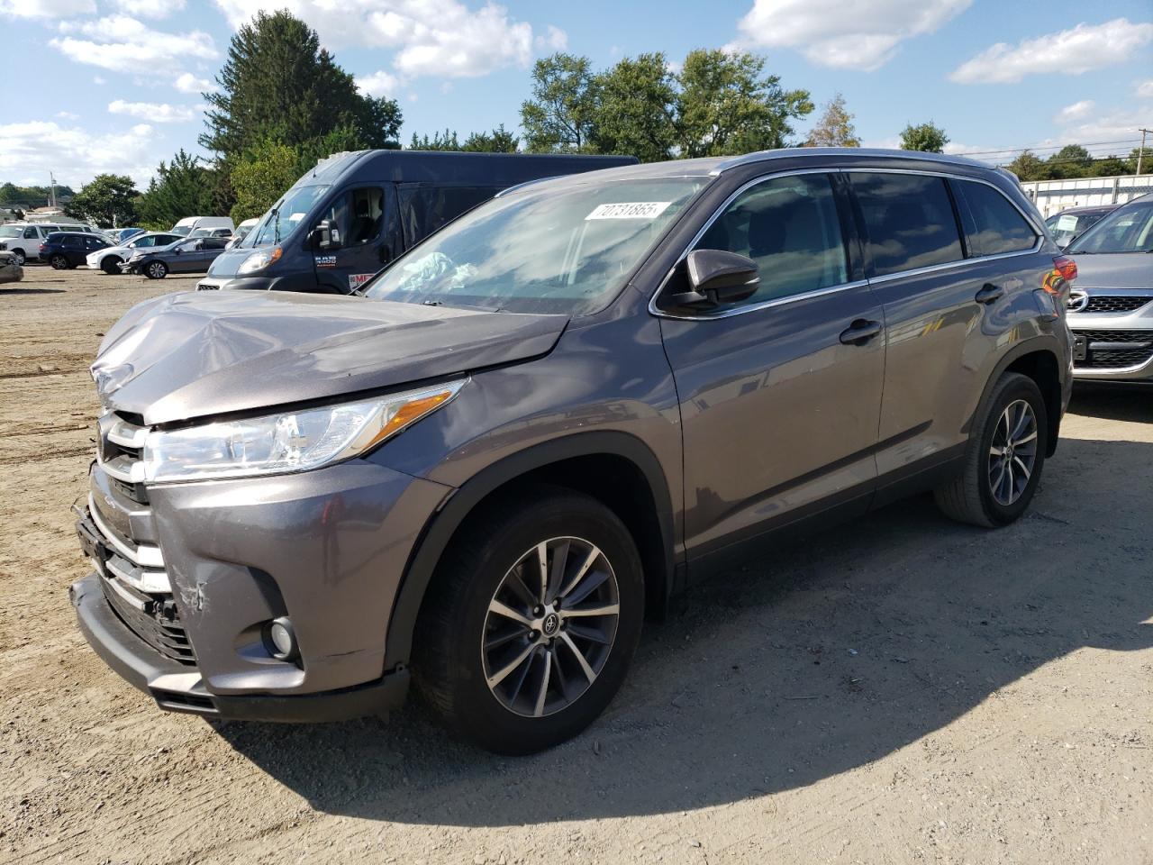 2019 TOYOTA HIGHLANDER