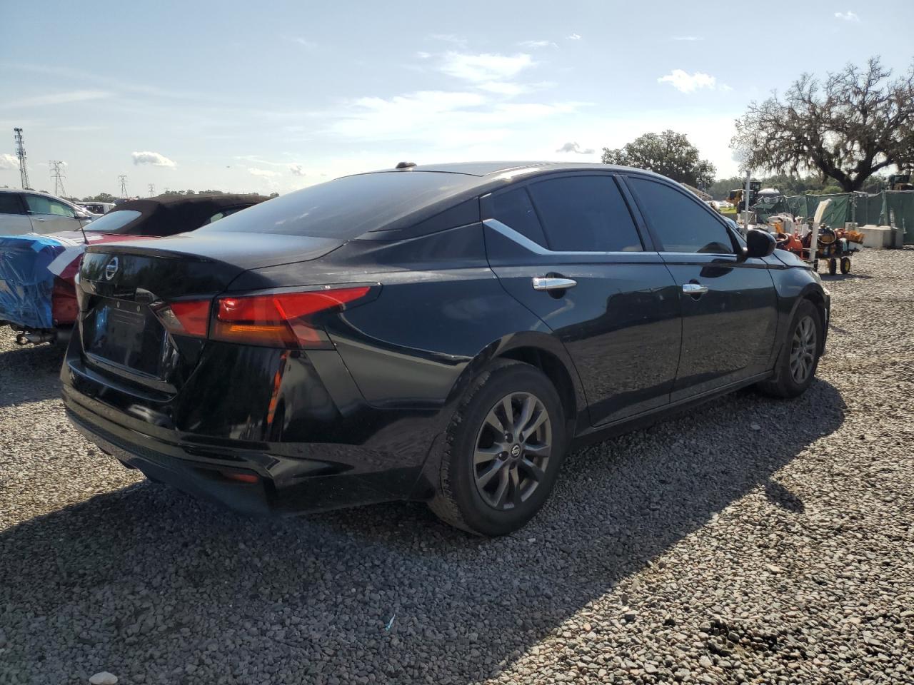 2019 NISSAN ALTIMA