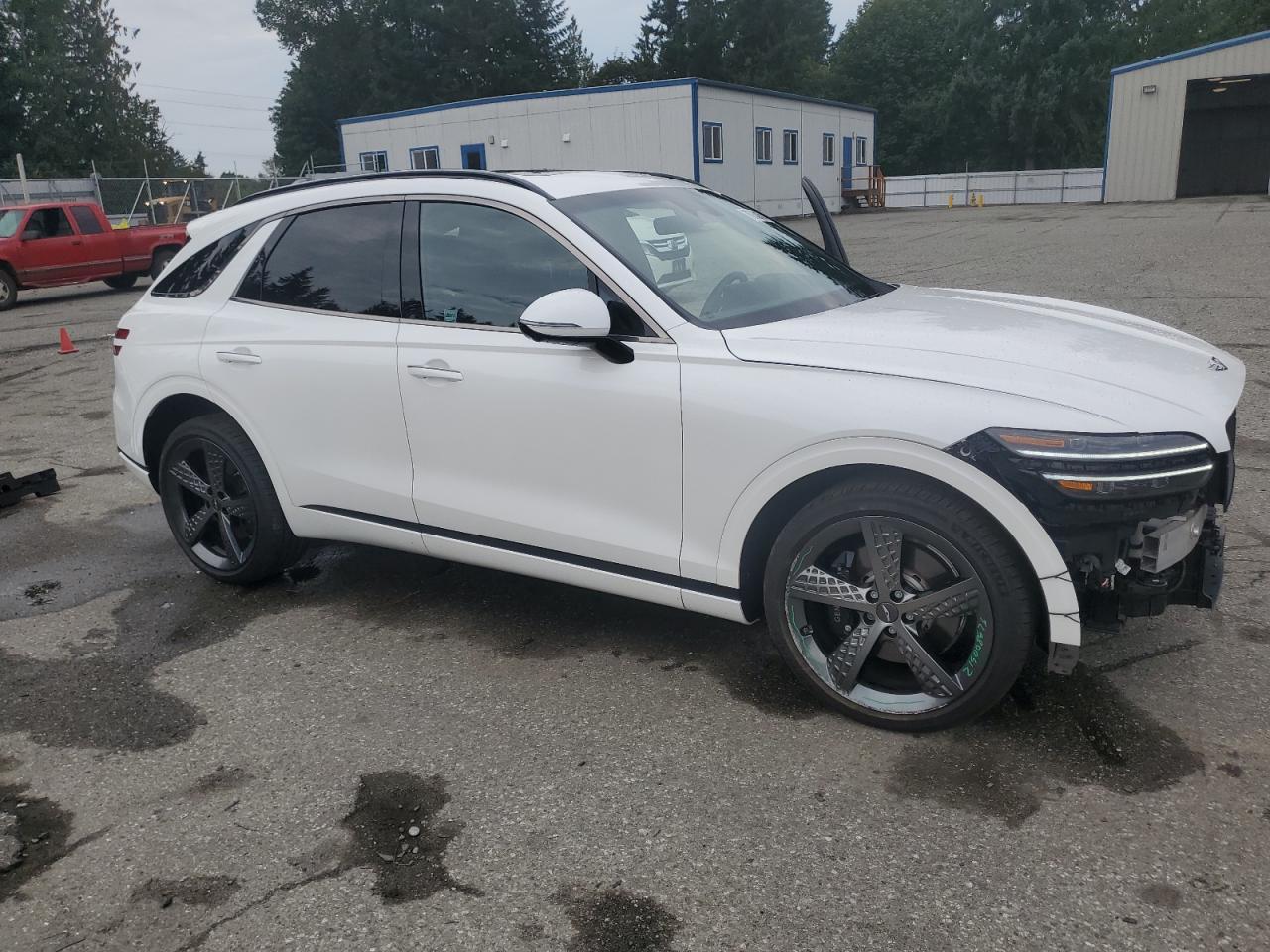 2023 GENESIS GV70