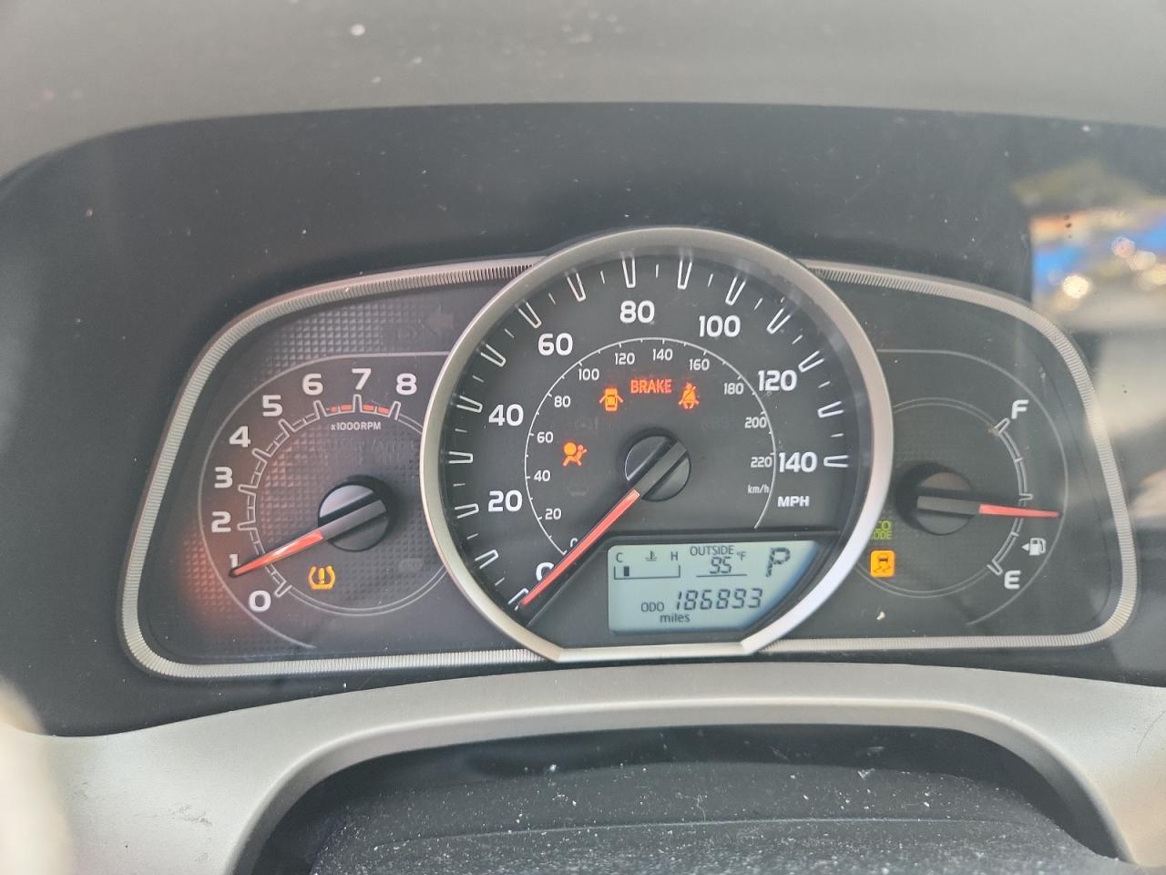 2014 TOYOTA RAV4