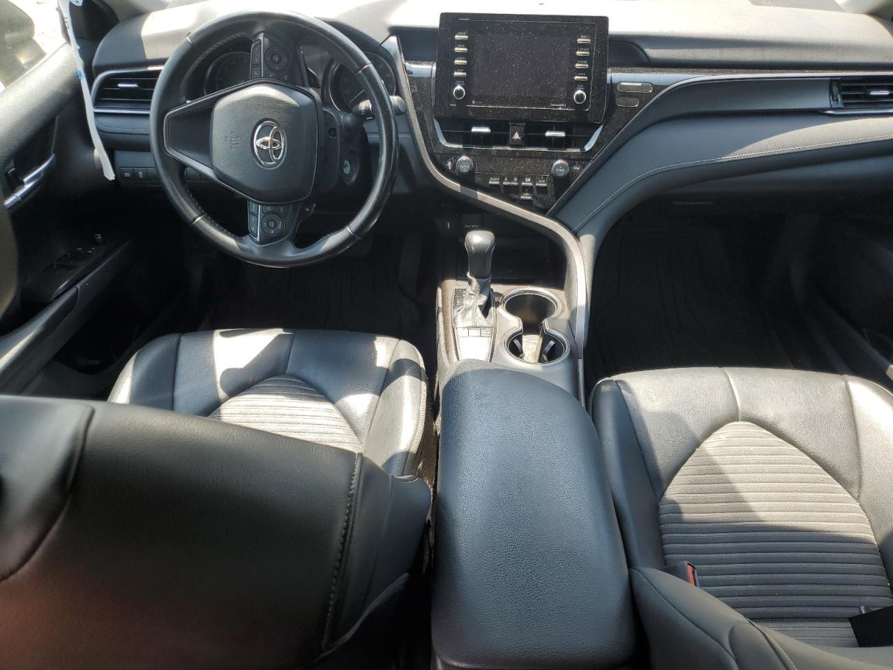 2022 TOYOTA CAMRY