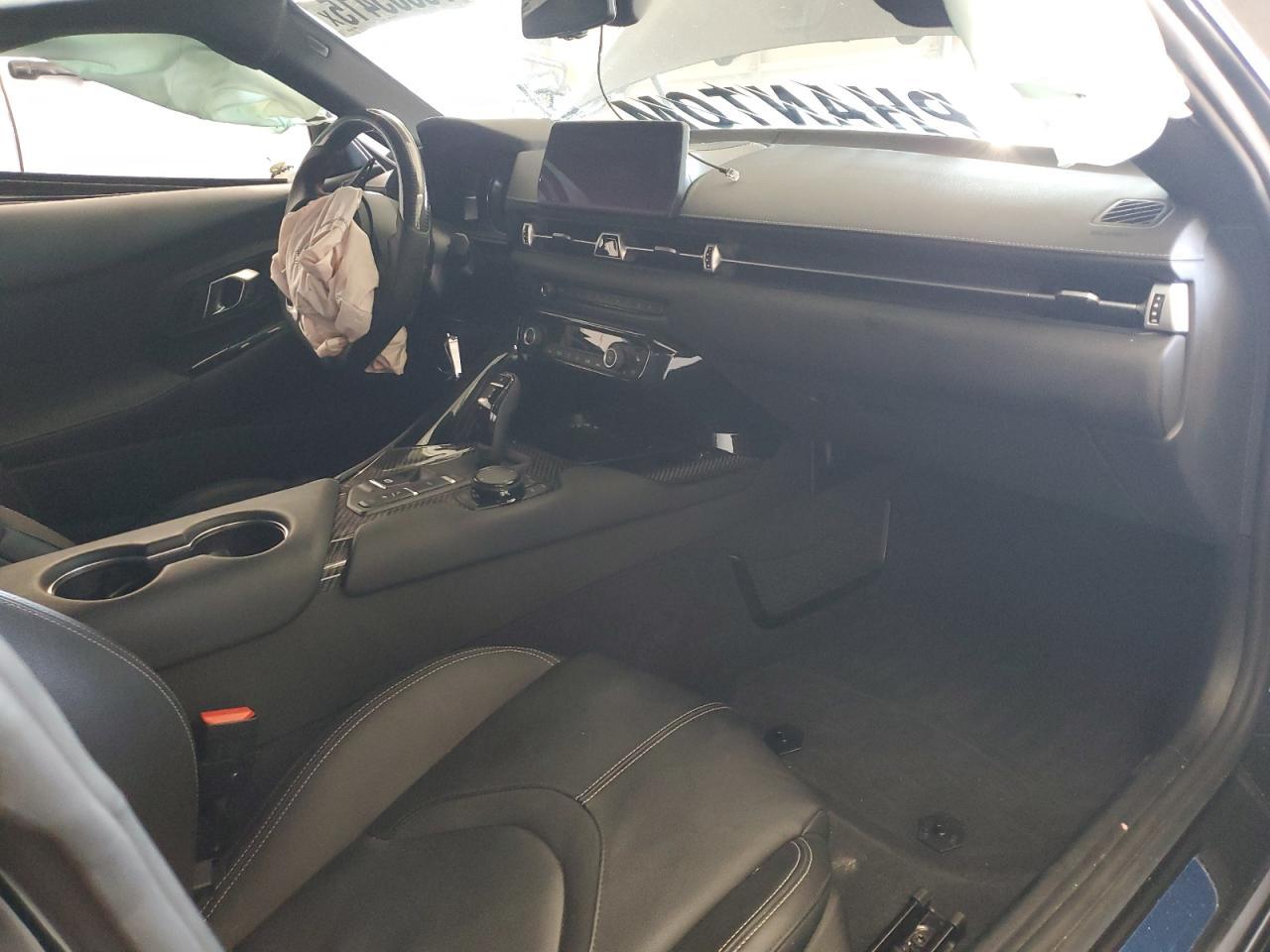 2023 TOYOTA Supra
