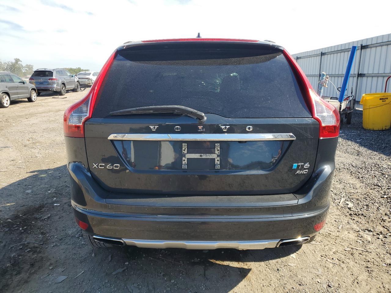 2014 VOLVO XC60