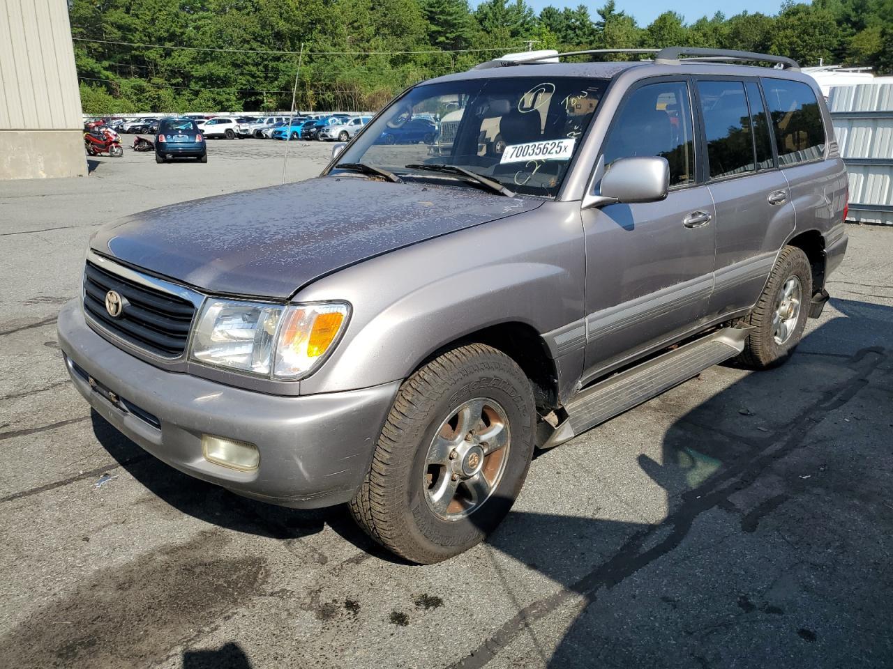 2001 TOYOTA LAND CRUISER