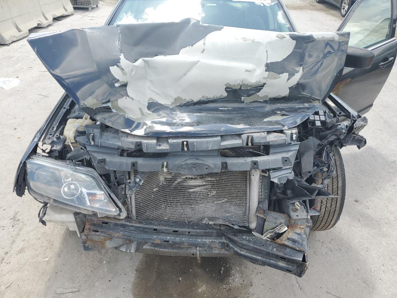 2011 FORD FUSION