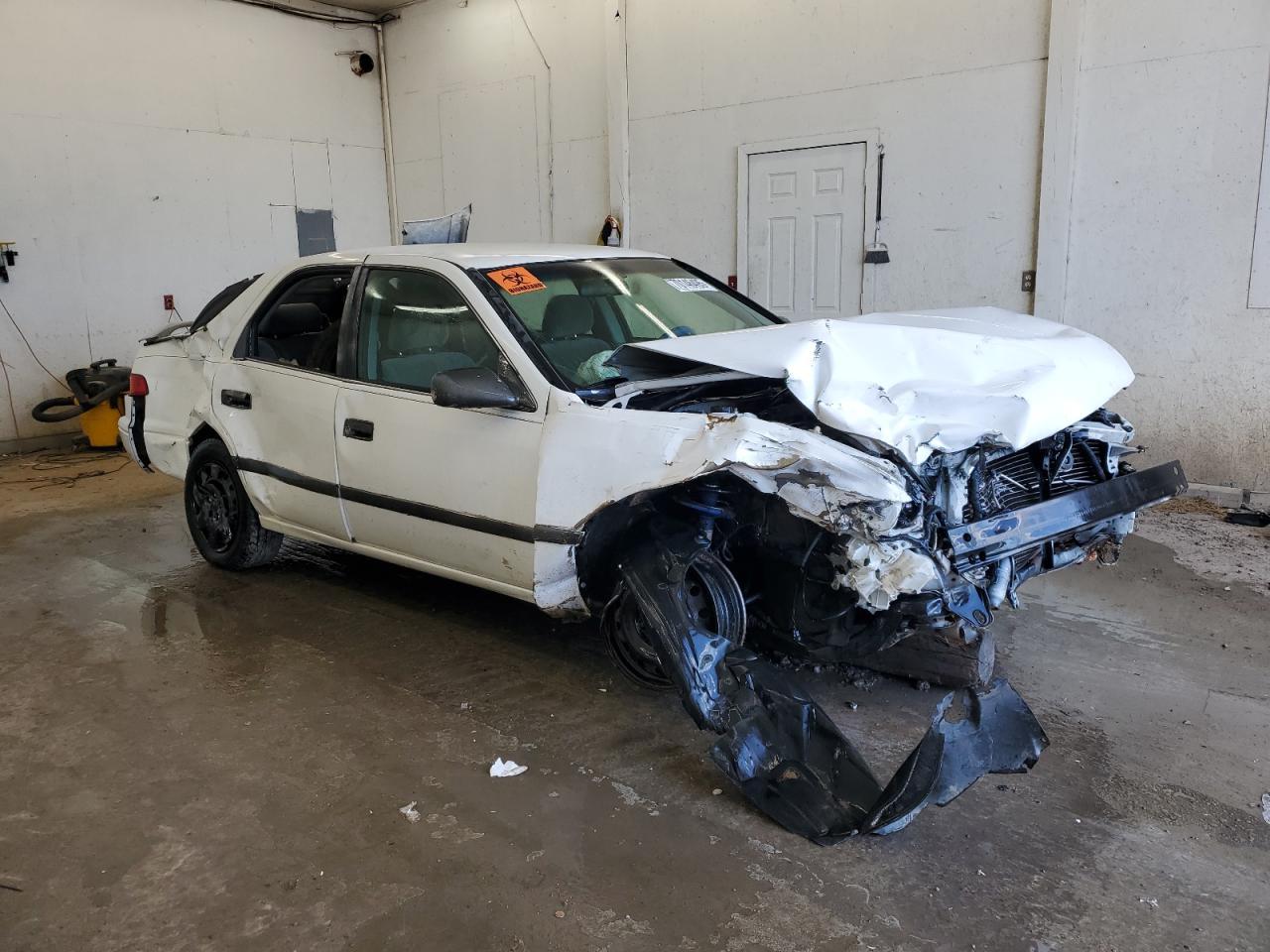 2000 TOYOTA CAMRY