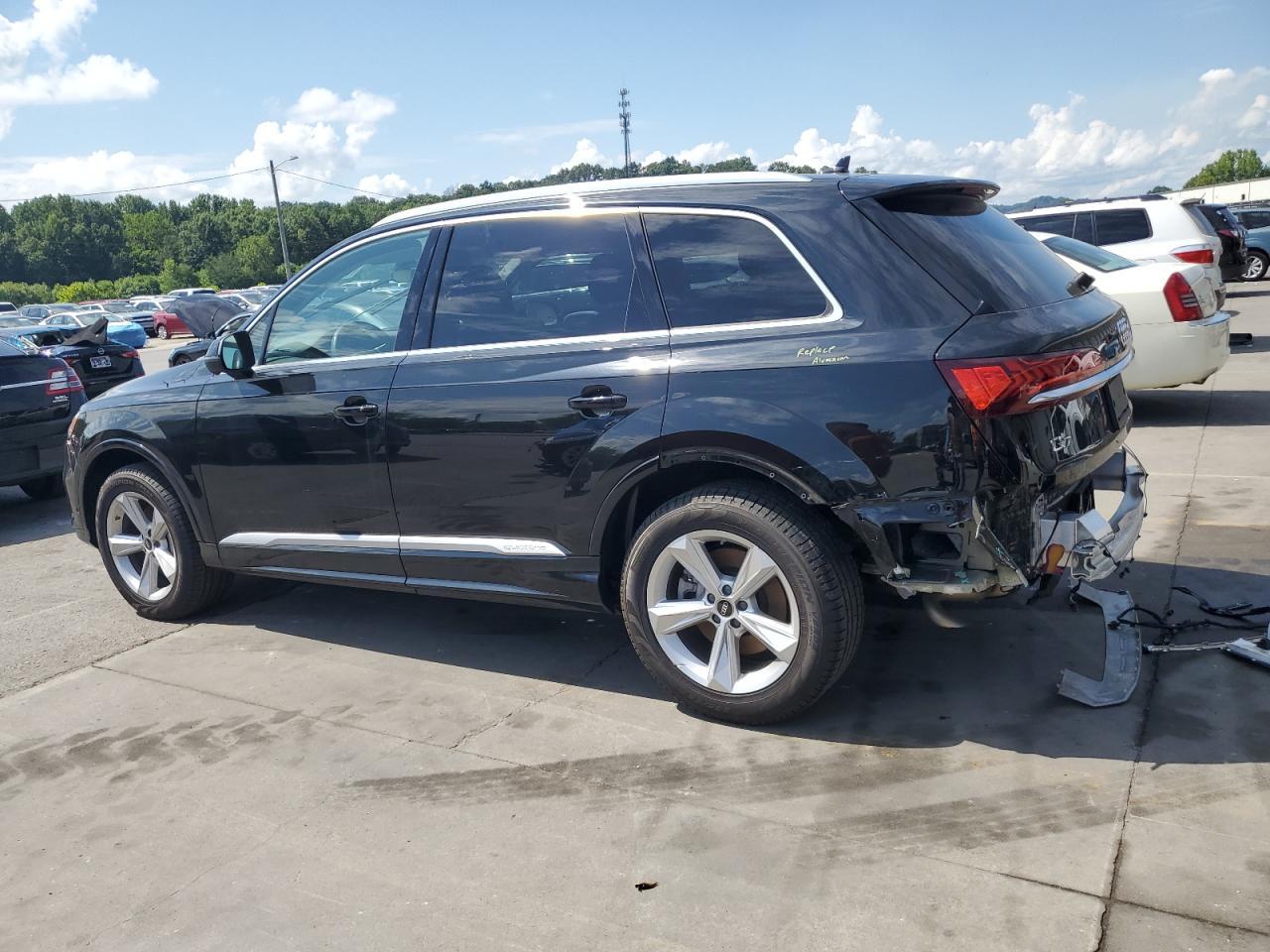 2023 AUDI Q7