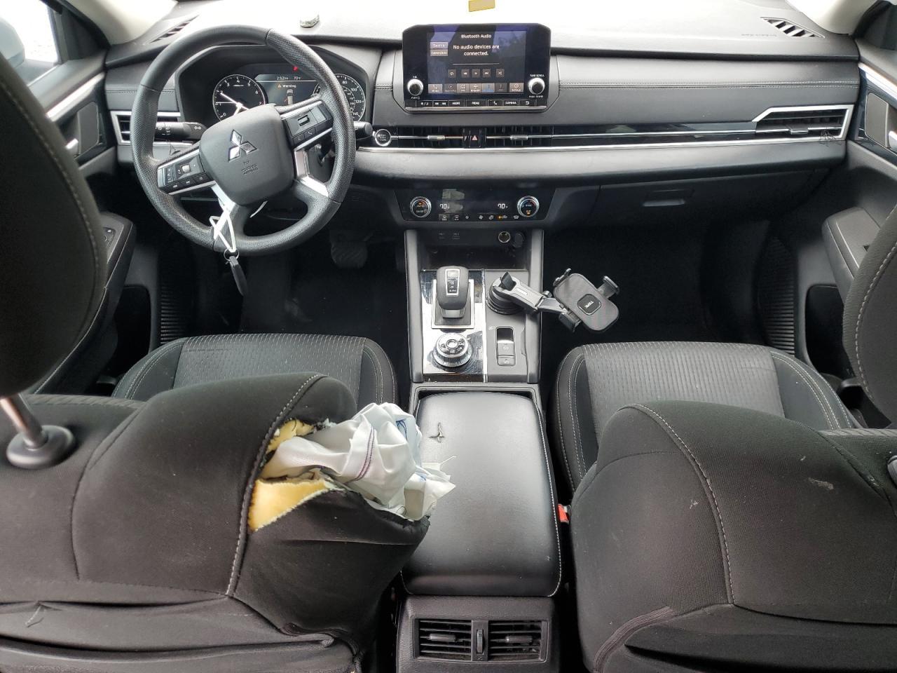 2022 MITSUBISHI outlander