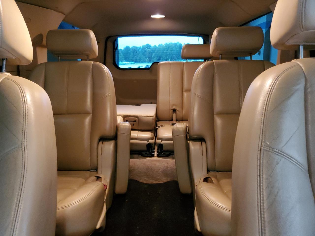 2008 CHEVROLET Suburban