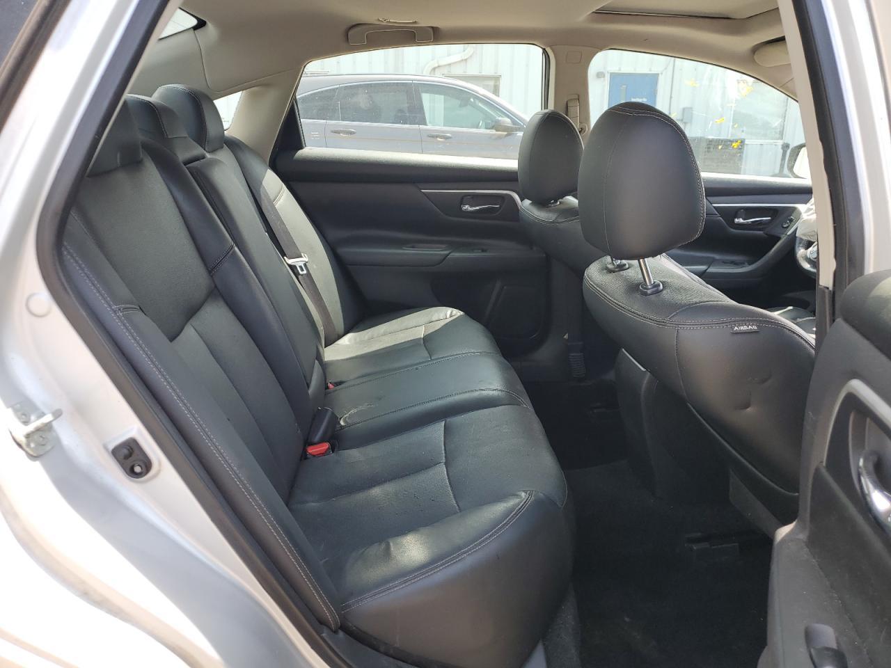 2017 NISSAN ALTIMA