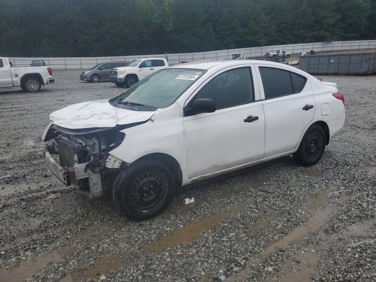 2014 NISSAN VERSA
