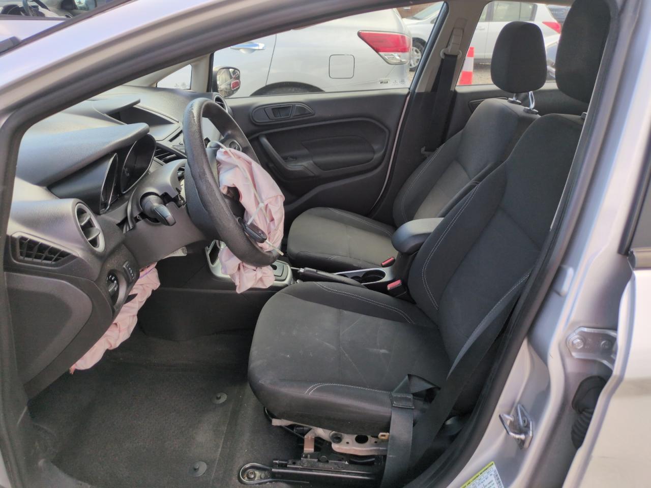 2017 FORD Fiesta