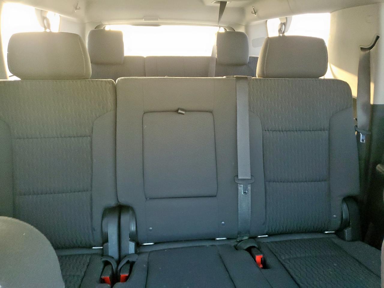 2018 CHEVROLET Suburban