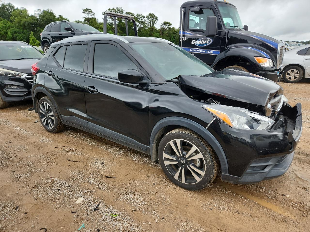 2020 NISSAN KICKS