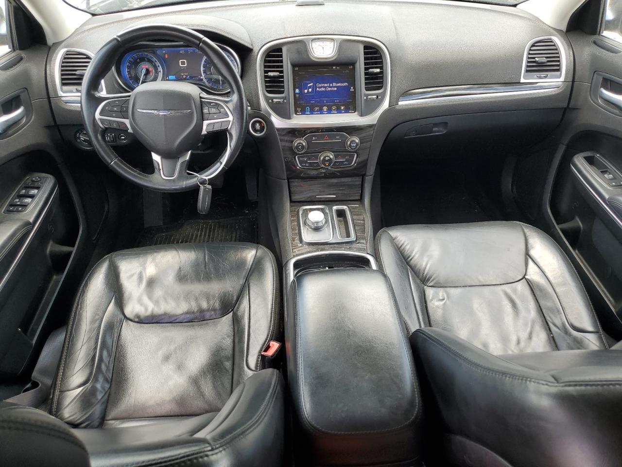2016 CHRYSLER 300