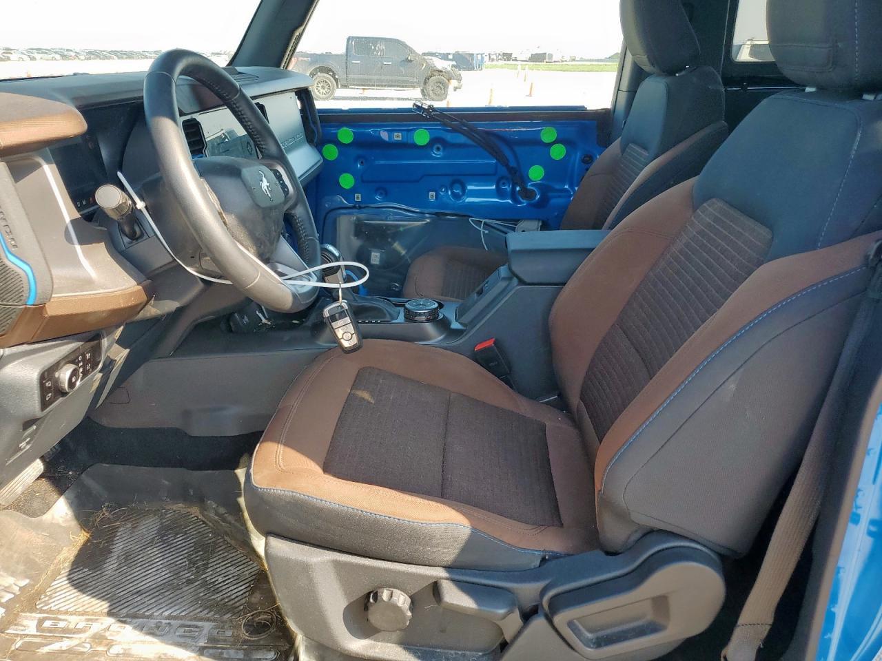 2023 FORD Bronco