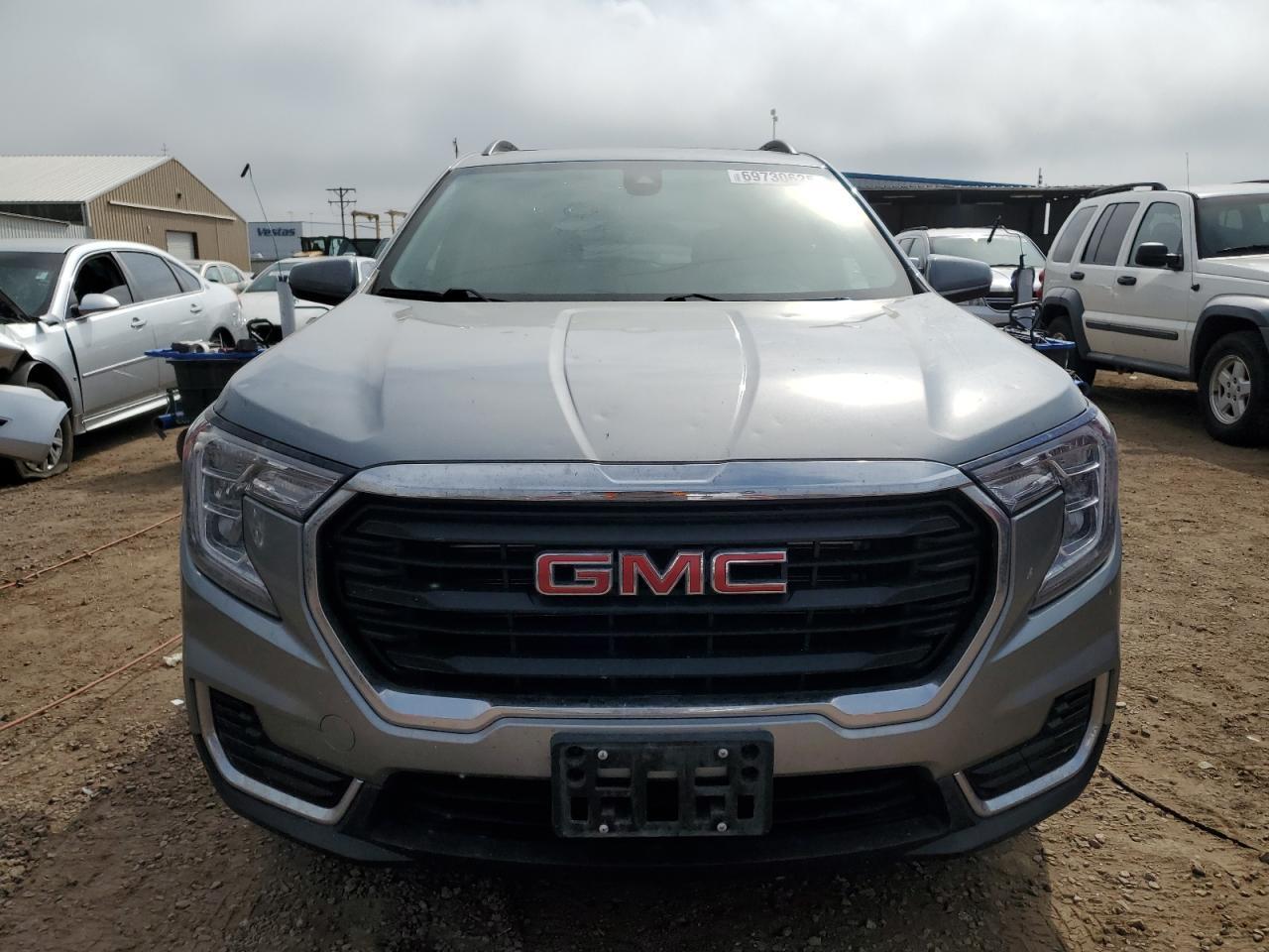 2023 GMC Terrain
