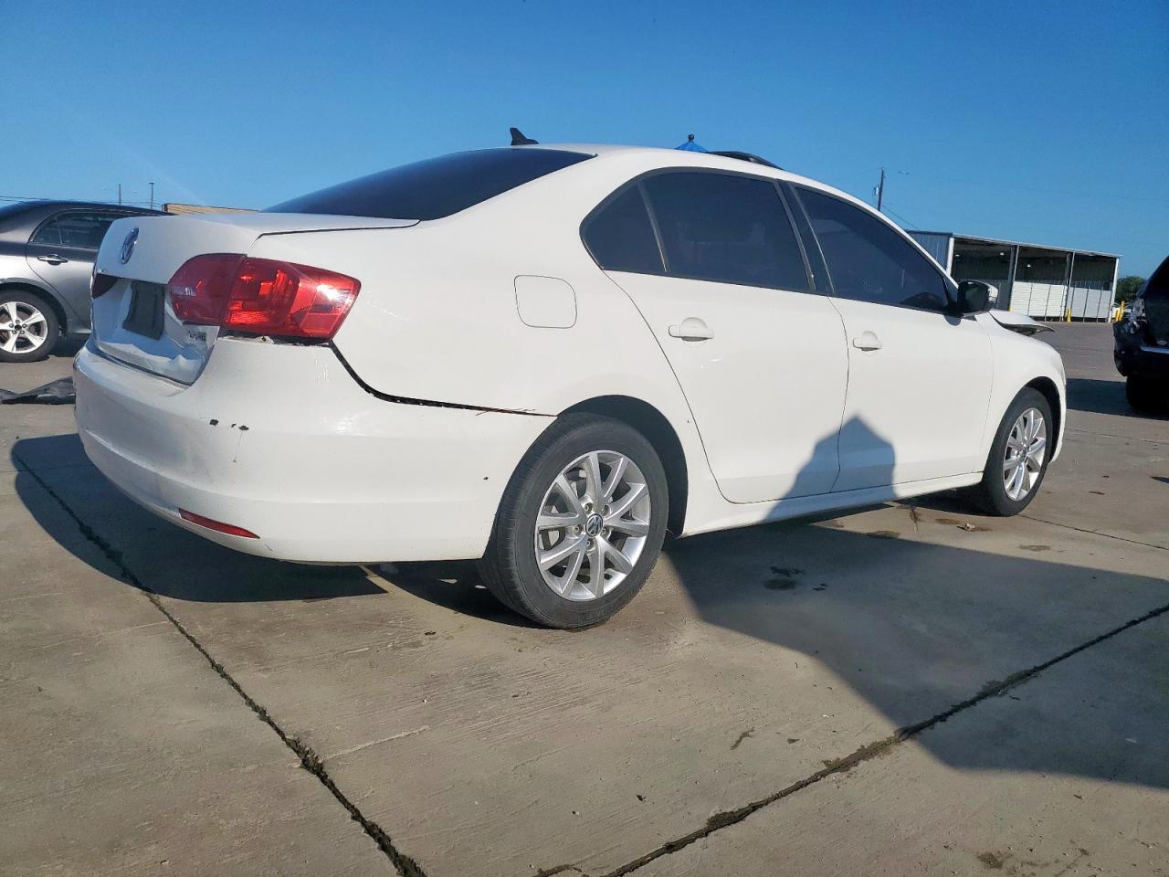 2011 VOLKSWAGEN JETTA