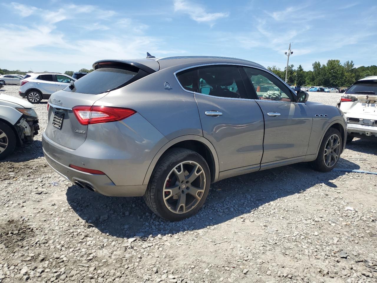 2017 MASERATI Levante