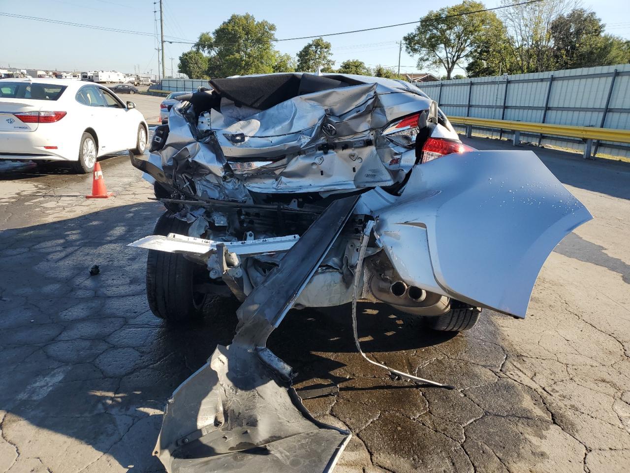 2021 TOYOTA COROLLA