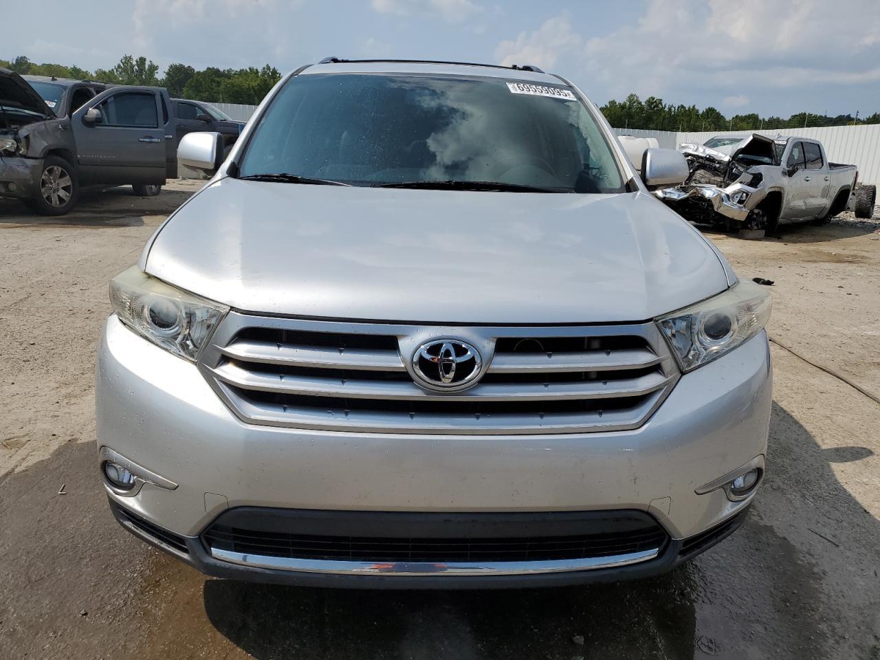 2012 TOYOTA HIGHLANDER
