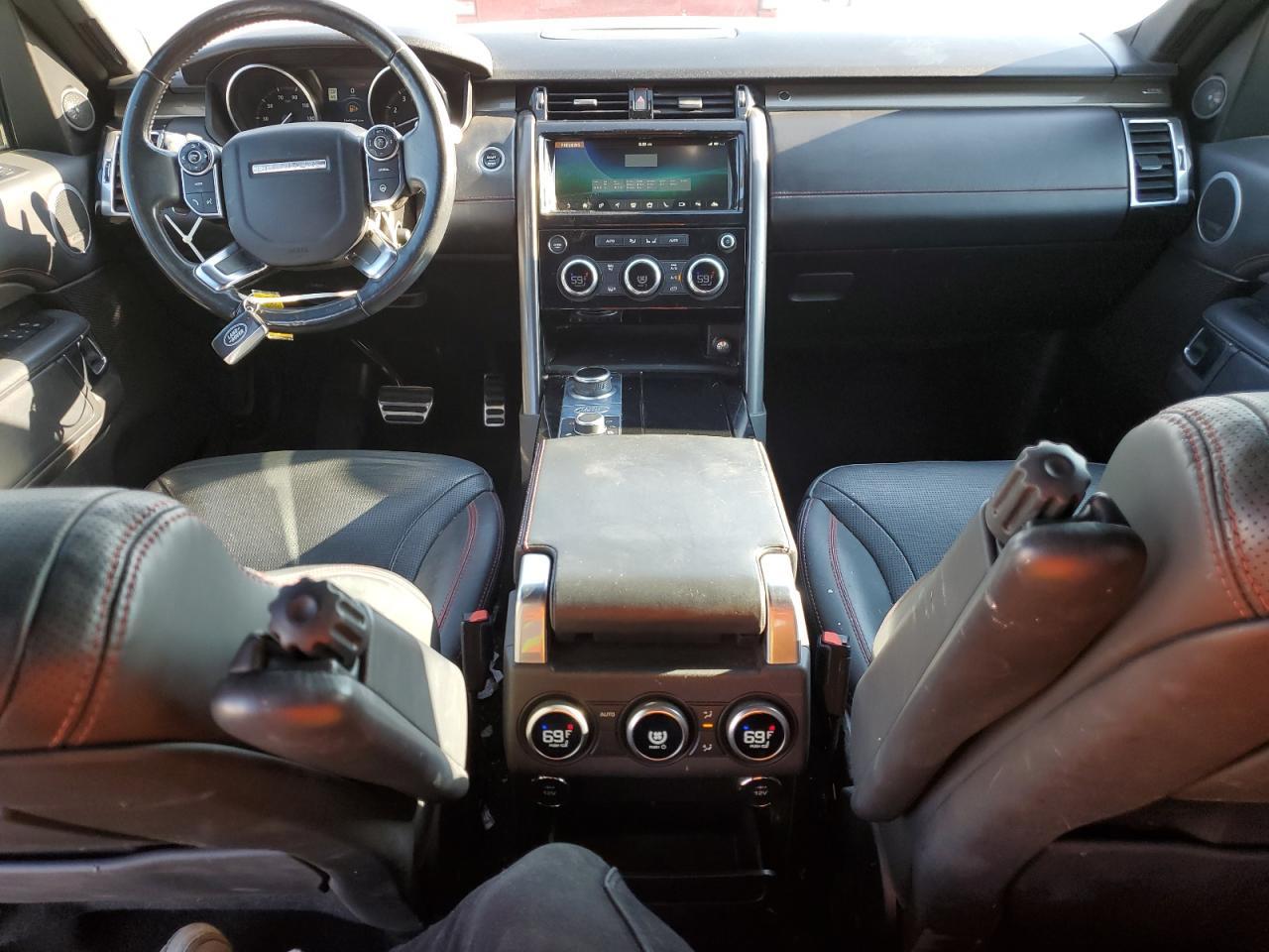 2017 LAND ROVER Discovery