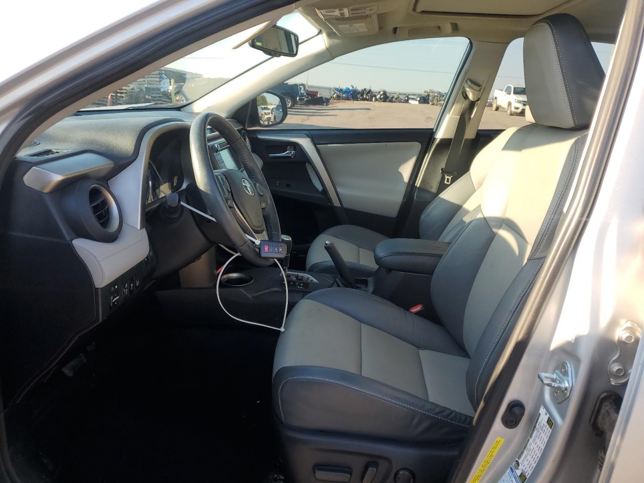 2015 TOYOTA RAV4