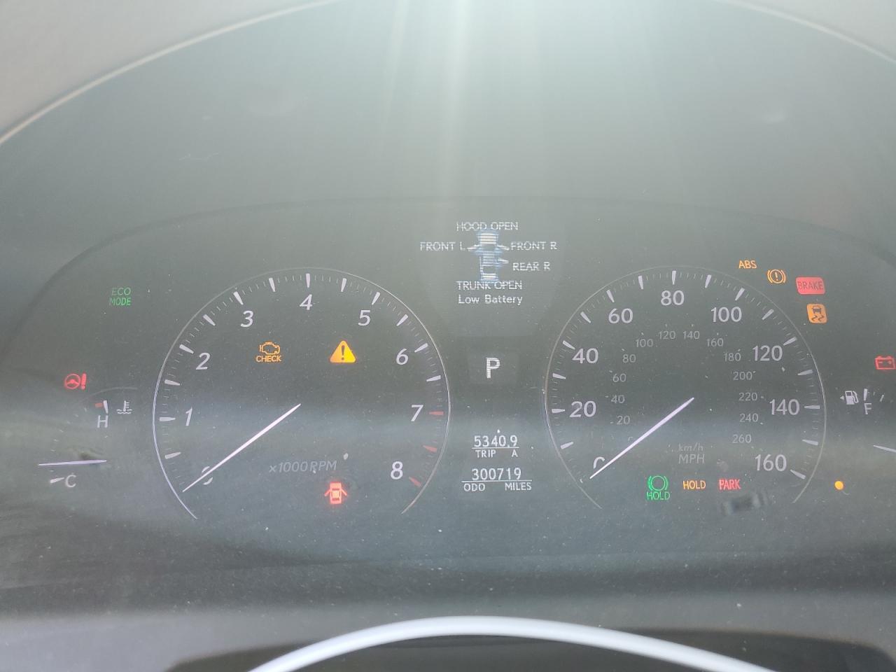 2011 LEXUS LS 460