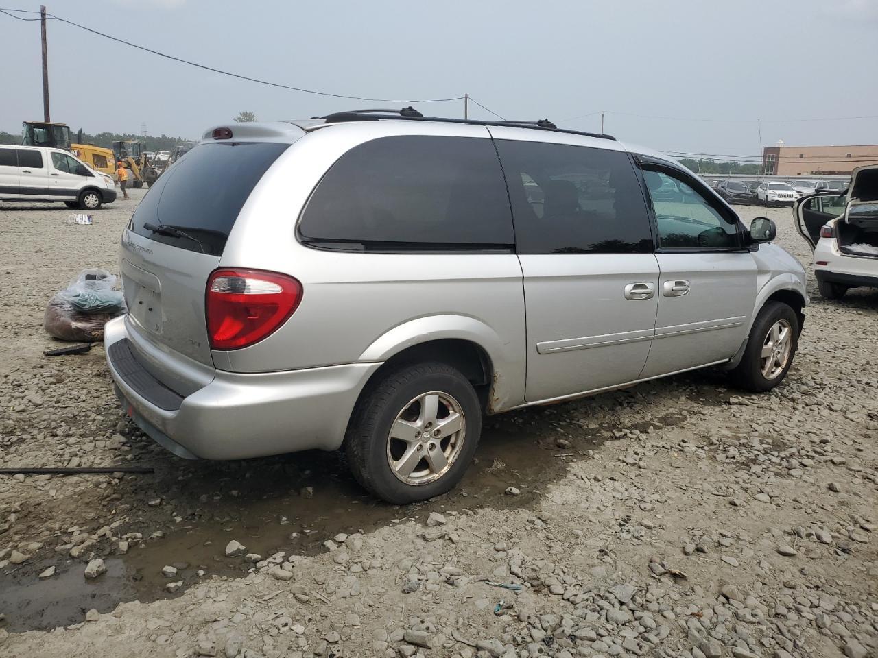 2005 DODGE GRAND CARAVAN