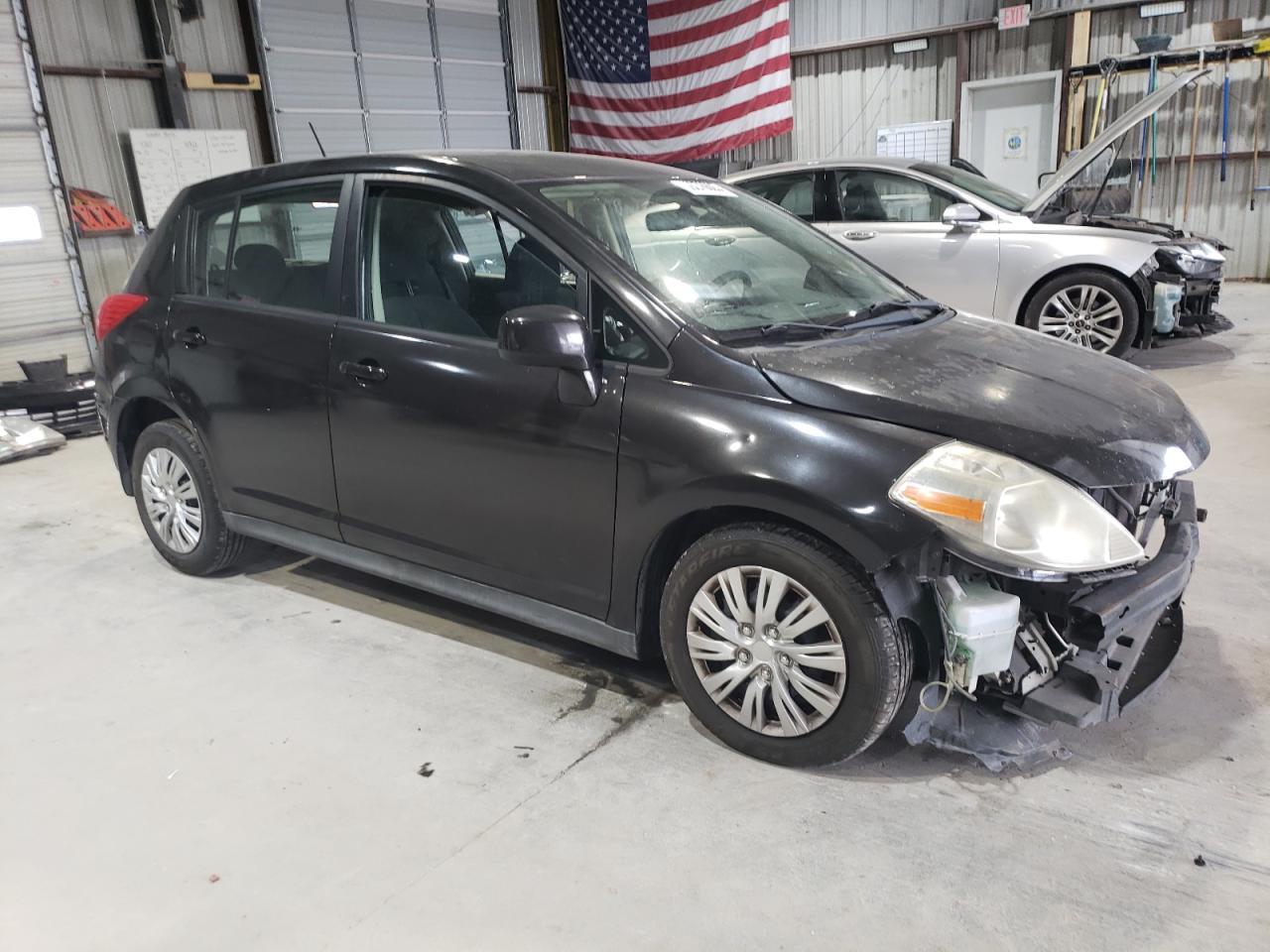 2010 NISSAN VERSA