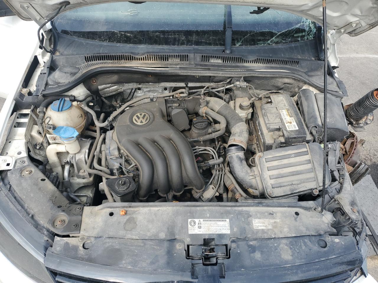 2012 VOLKSWAGEN JETTA