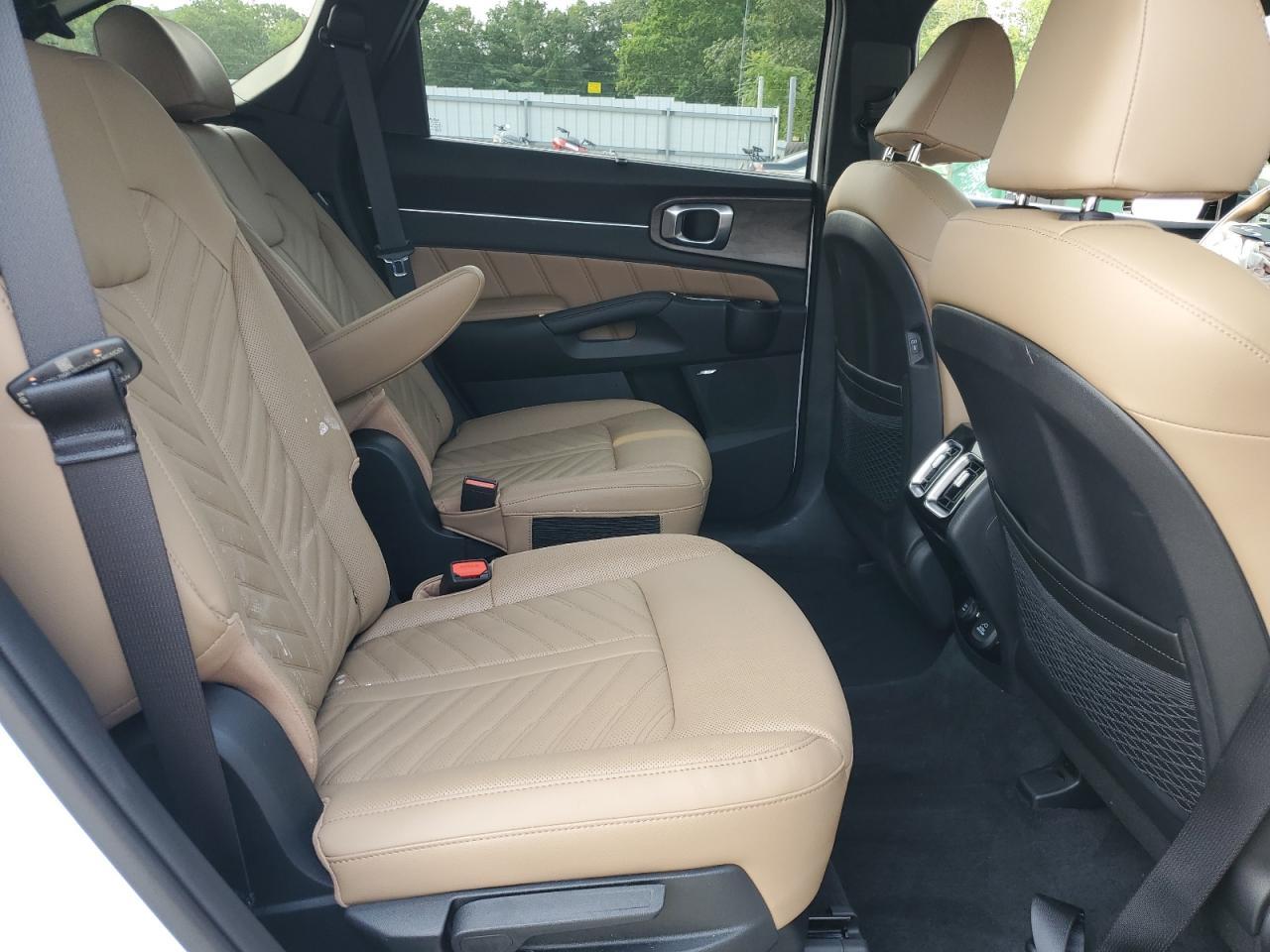 2025 KIA SORENTO