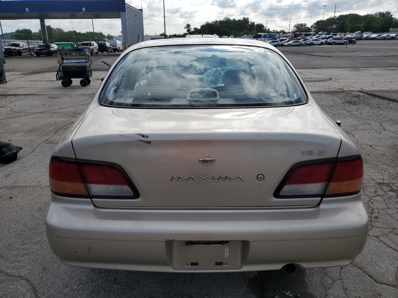 1997 NISSAN Maxima