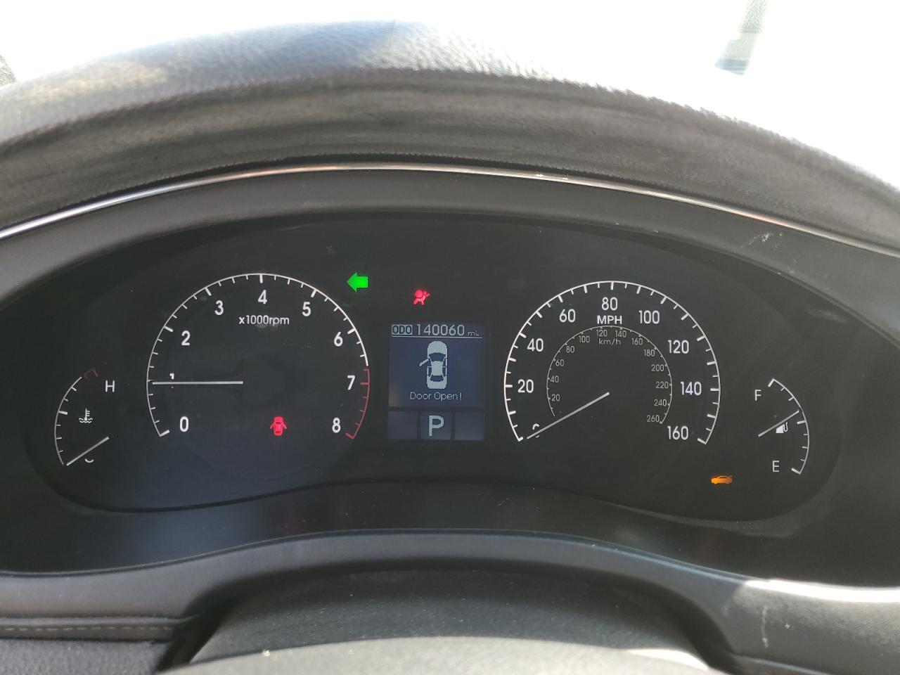 2011 HYUNDAI GENESIS