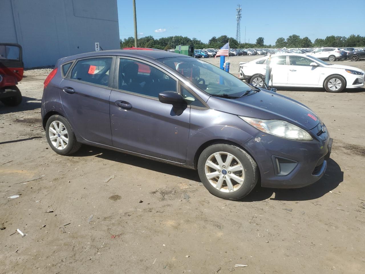 2012 FORD Fiesta