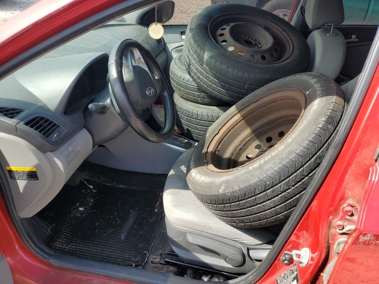 2014 HYUNDAI ACCENT