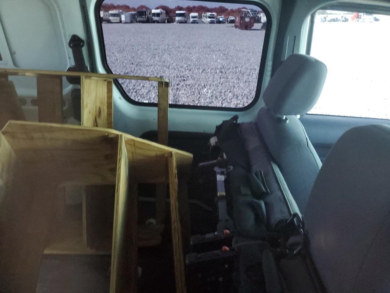 2011 FORD TRANSIT CONNECT