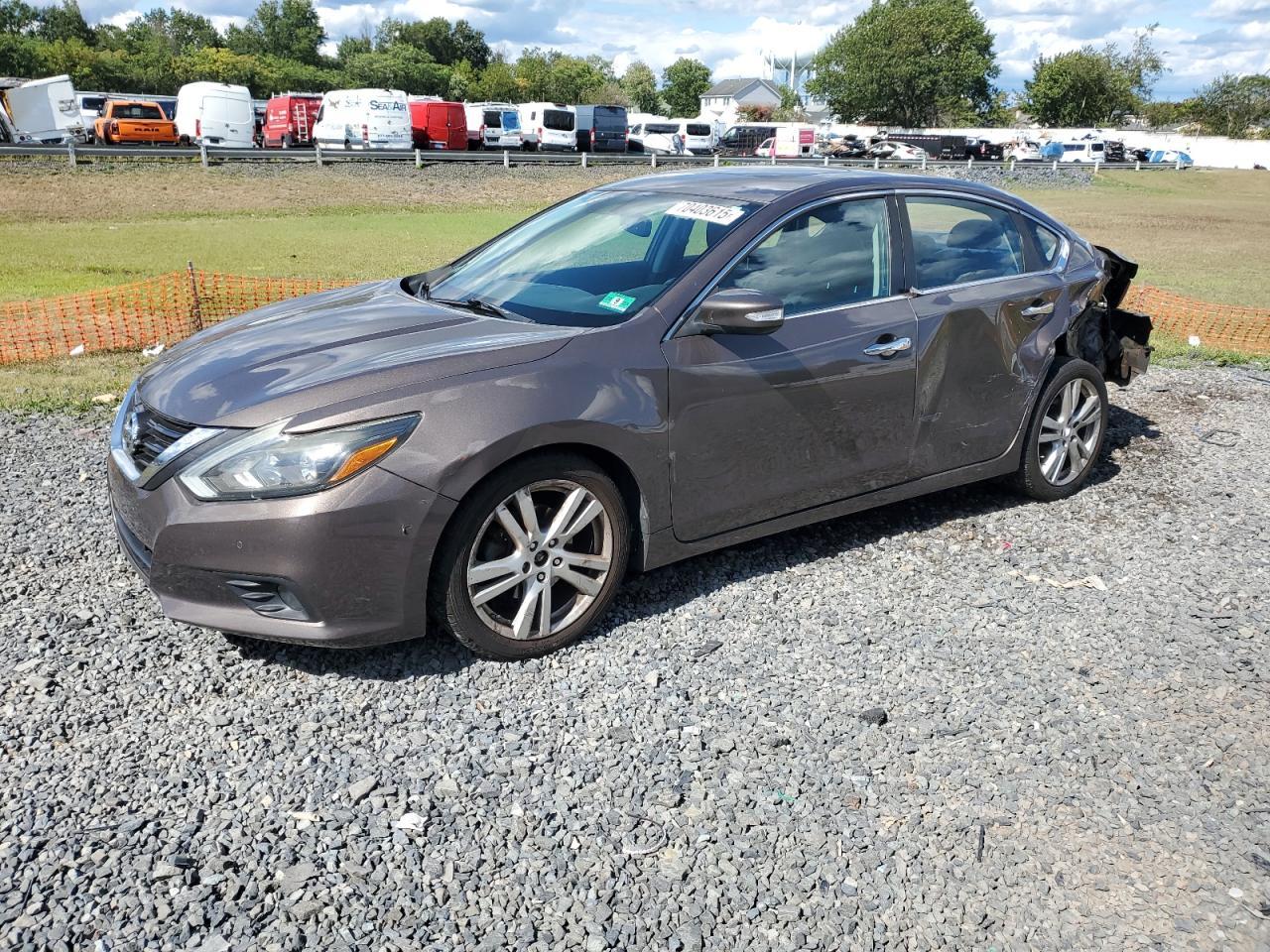 2016 NISSAN ALTIMA