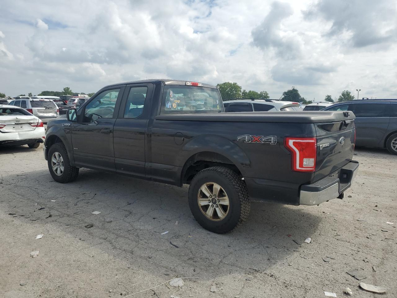 2015 FORD F-150