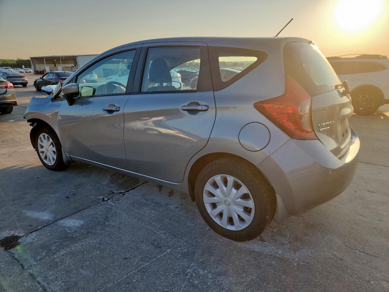 2015 NISSAN Versa Note