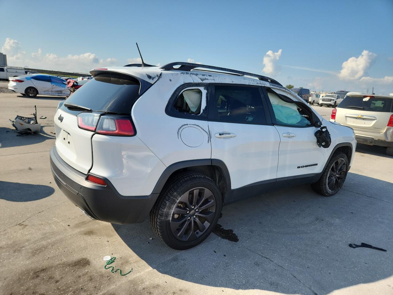 2021 JEEP CHEROKEE