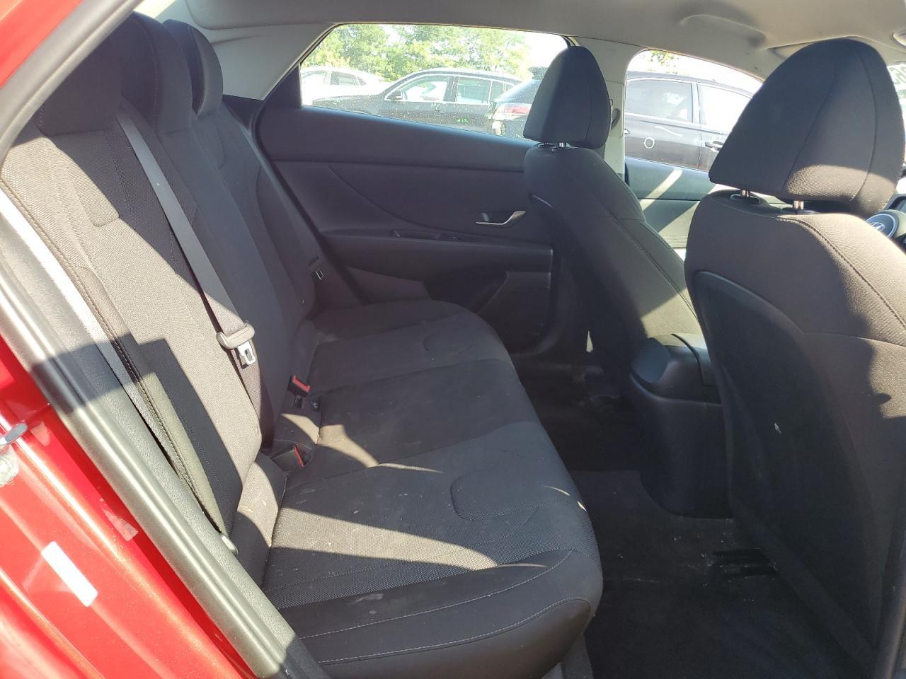 2021 HYUNDAI ELANTRA