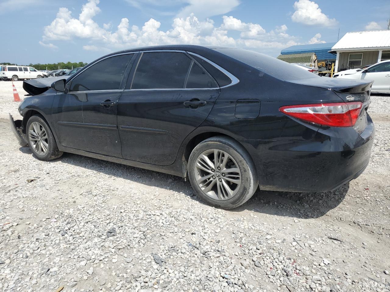 2017 TOYOTA CAMRY
