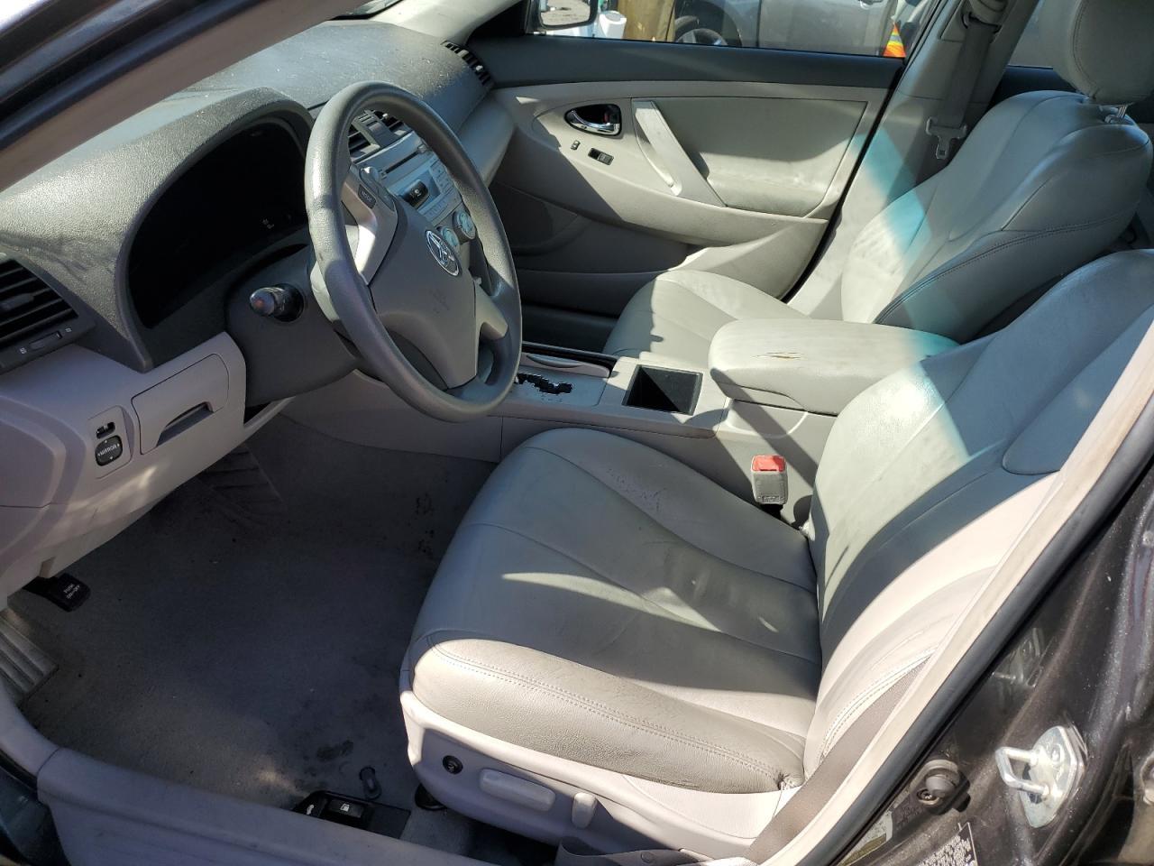 2009 TOYOTA CAMRY